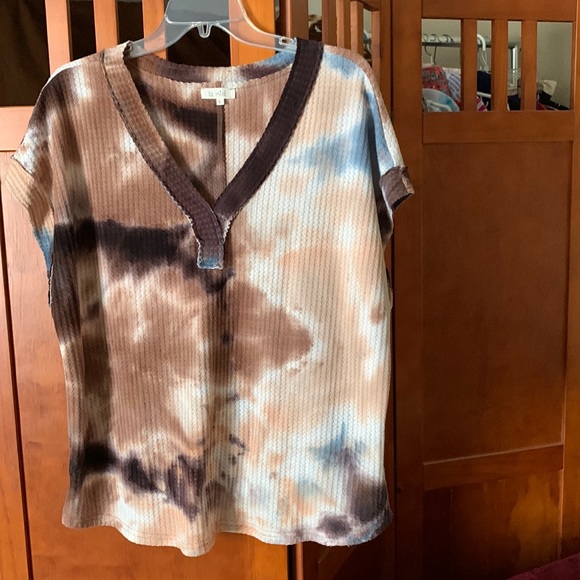 Tops - V Neck Waffle Knit Tie Dye Top